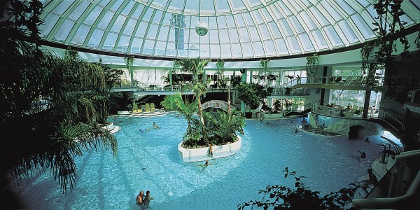 Ostsee-Therme-Scharbeutz.JPG
